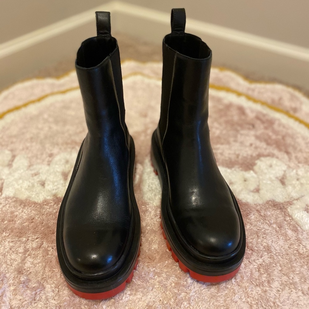 ZARA Lug Sole Low Heel Leather Ankle Boots